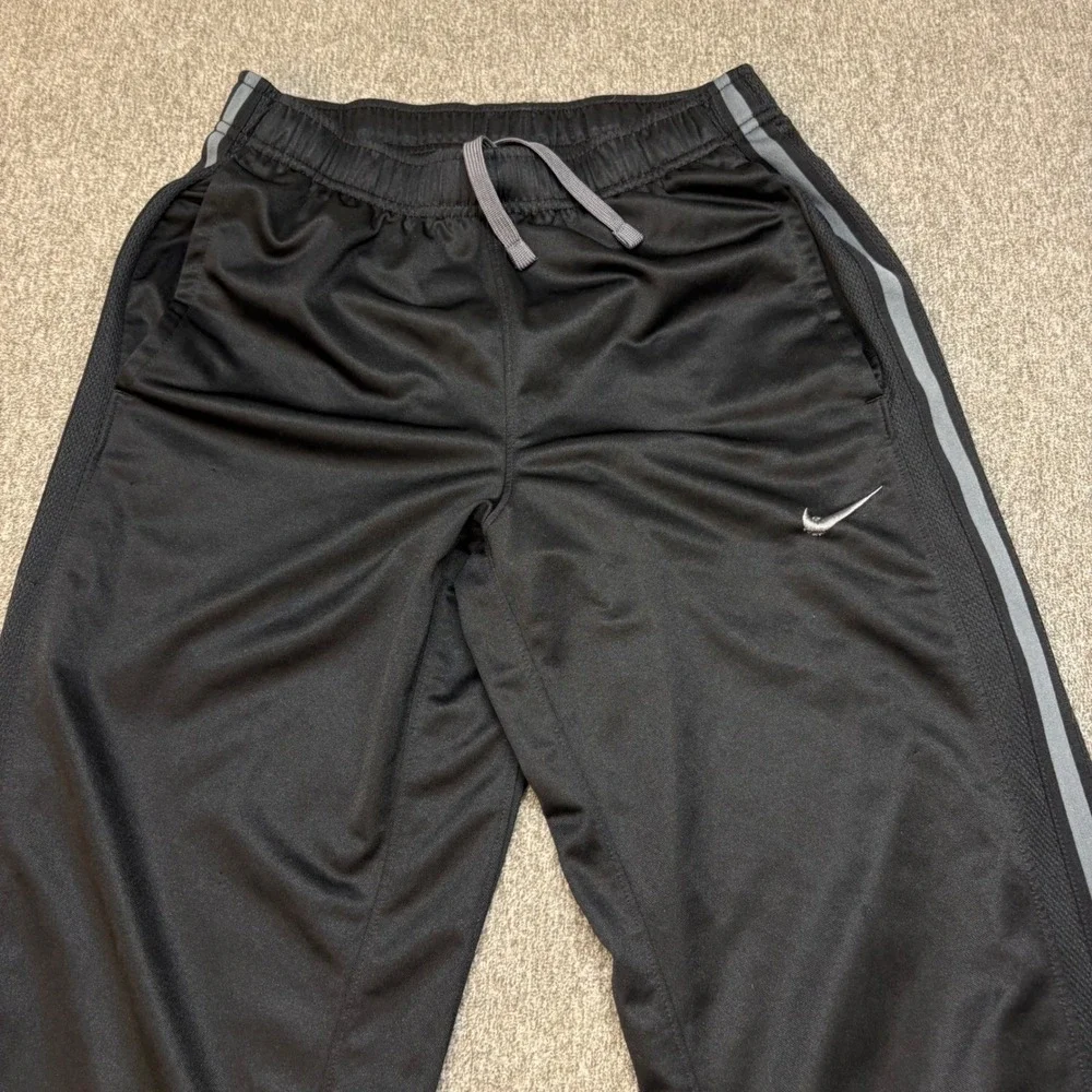 Nike Epic Mens Track Pants Black‎ Grey Stripe Athletic Training Pants Small
